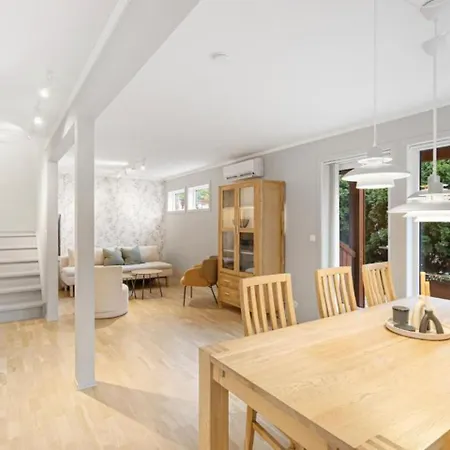 The Terrace House 6 Min From Tønsberg