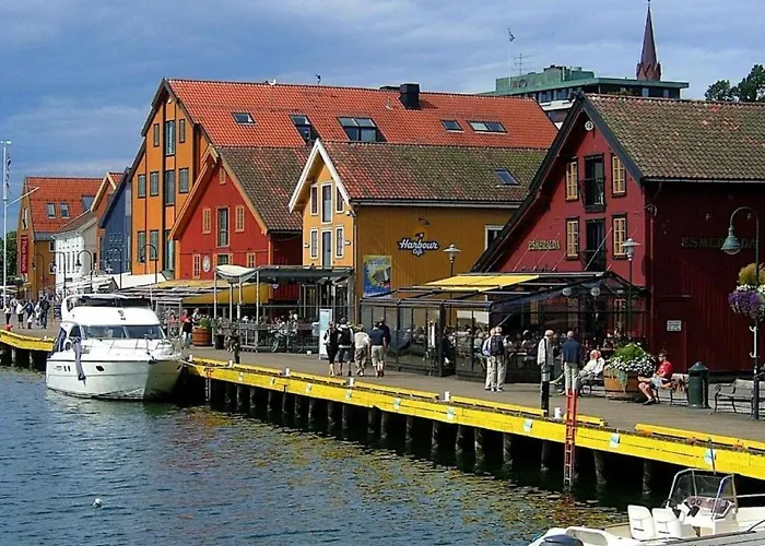 The Terrace House 6 Min From Villa Tønsberg